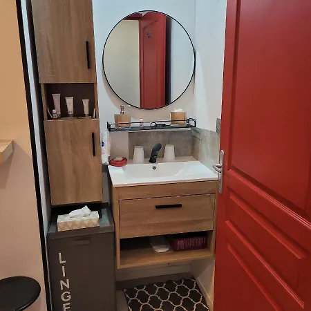 Homestay szállás Double Avec Sdb A Partager Si 2 Eme Louee Brévonnes